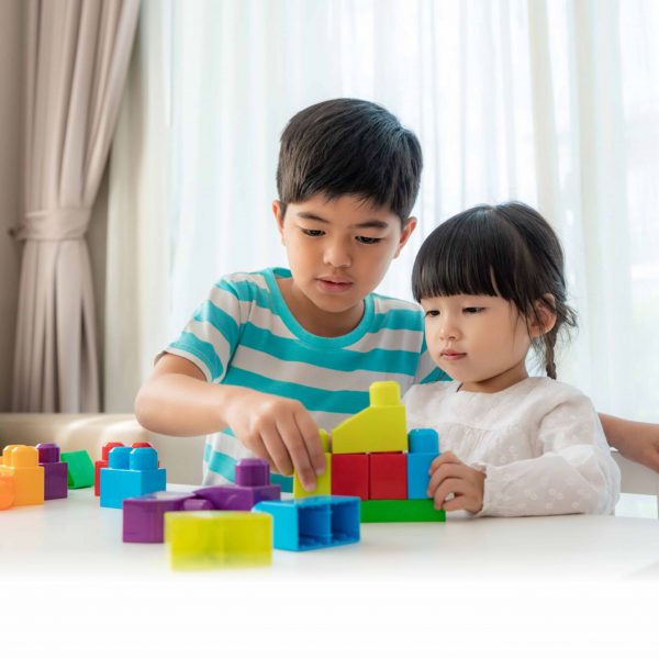 Montessori  การเรียนรู้ต่างวัยที่เติบโตไปด้วยกัน